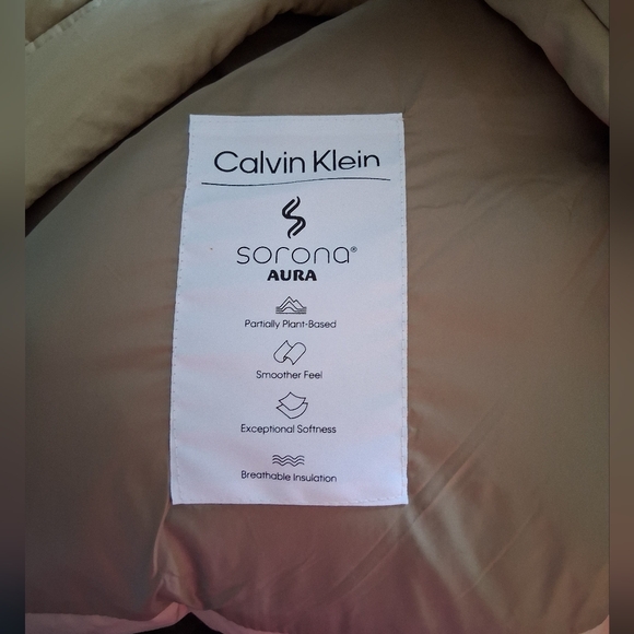 Calvin Klein Tan Hooded Puffer Jacket, Size Medium - Picture 9 of 12